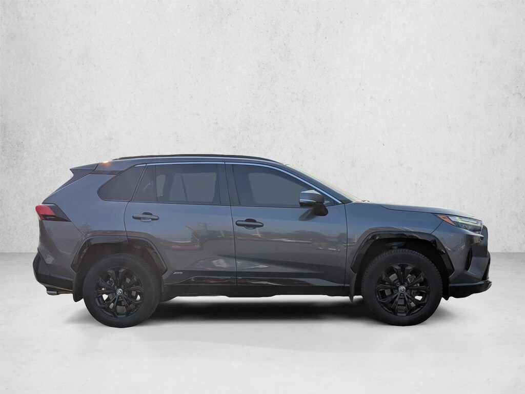 Used 2022 Toyota RAV4 Hybrid SE Sport Utility