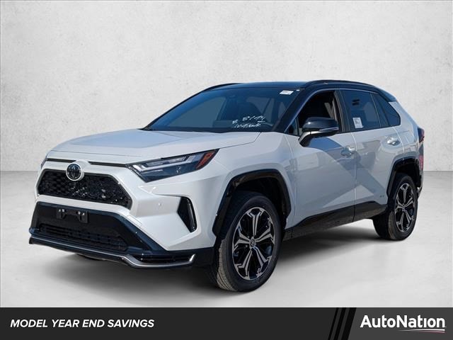 2025 Toyota RAV4 XSE's photo