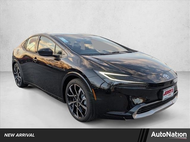 2026 Toyota Prius XSE Premium's photo