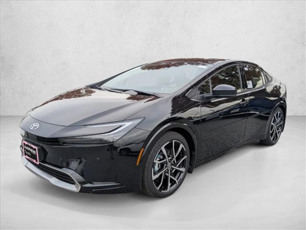 New 2026 Toyota Prius Plug-In Hybrid SE Hatchback