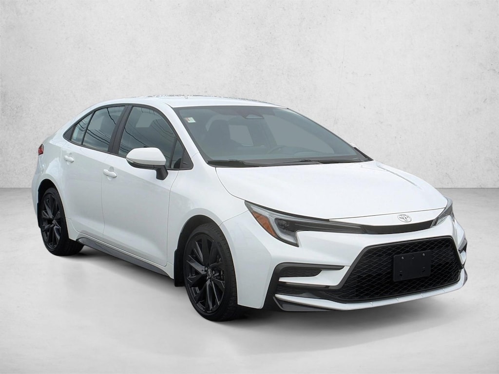 Used 2023 Toyota Corolla SE 4dr Car
