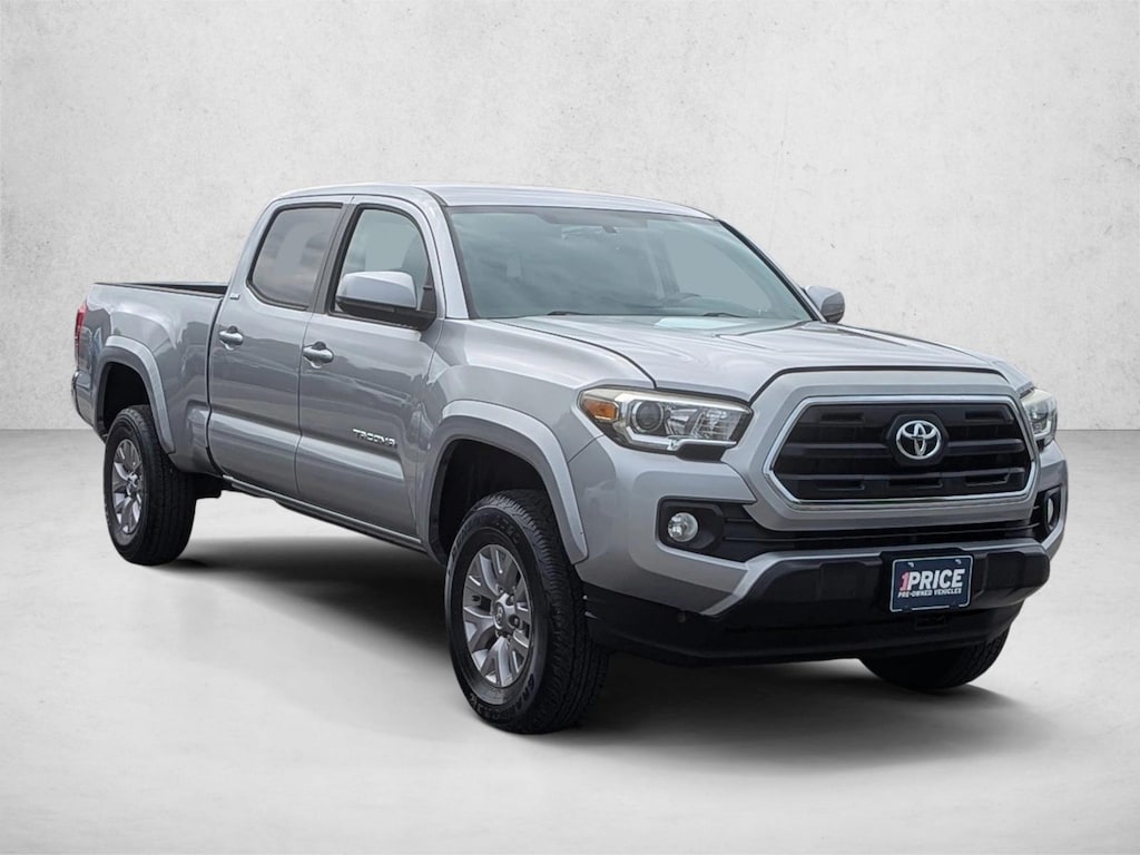 Used 2017 Toyota Tacoma SR5 Crew Cab Pickup