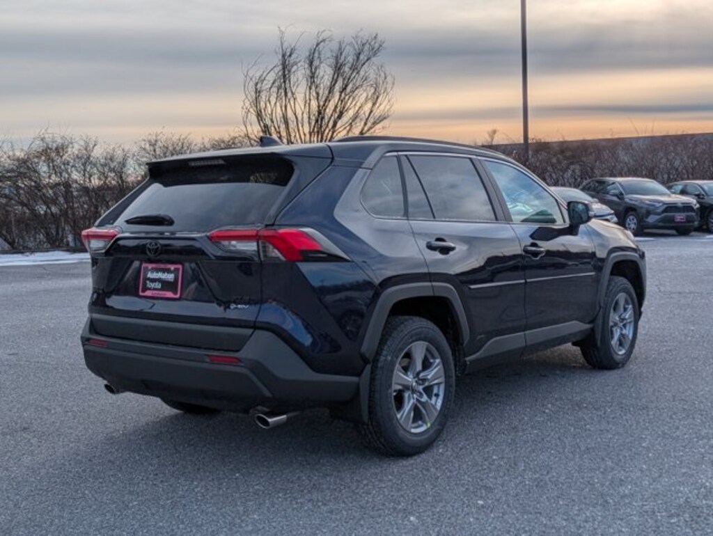 New 2025 Toyota RAV4 Hybrid XLE SUV