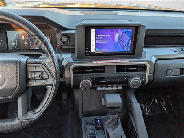 2025 Toyota Tacoma SR5 - Photo 13