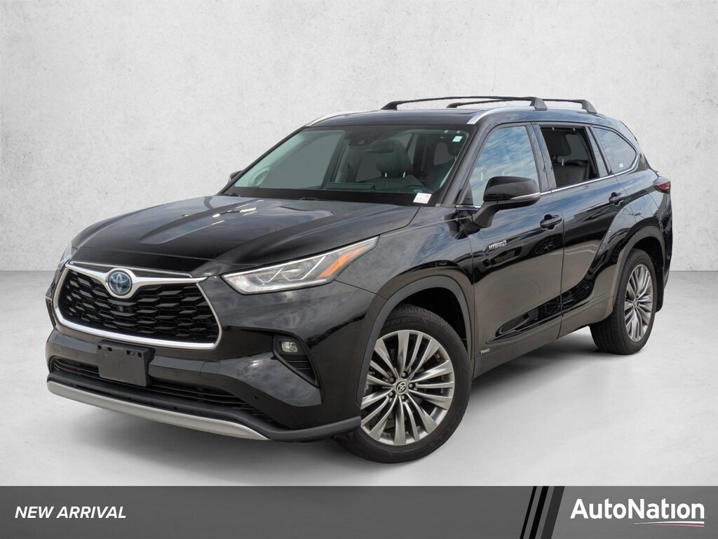 Used 2021 Toyota Highlander Hybrid Platinum Sport Utility