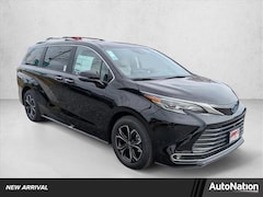 2025 Toyota Sienna Platinum 7 Passenger Van Passenger Van
