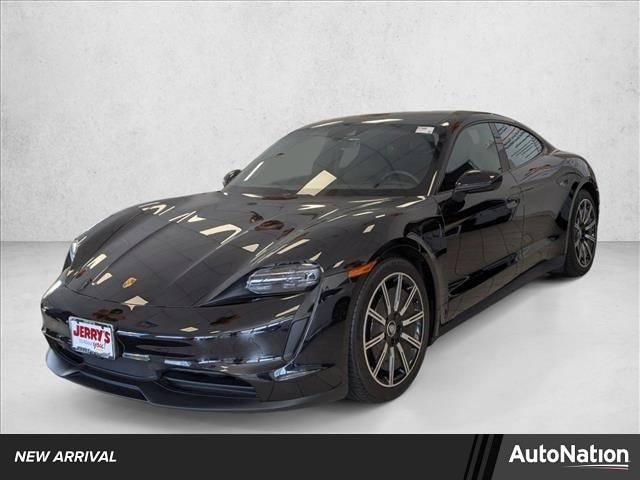 2023 Porsche Taycan Base's photo
