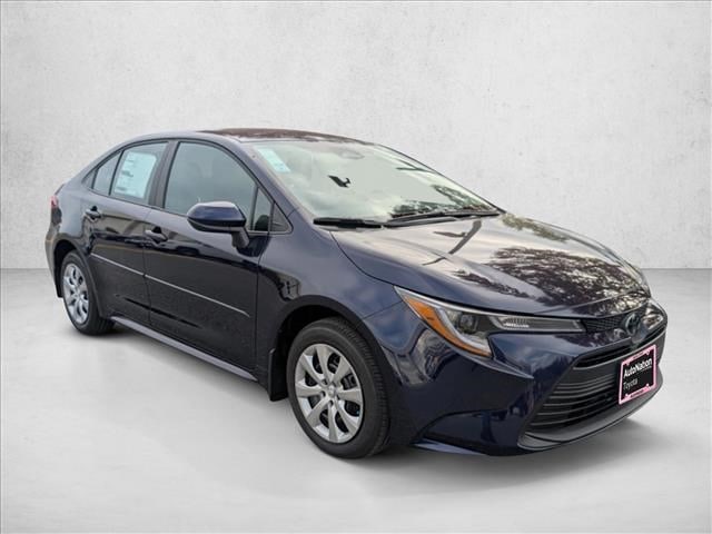 2026 Toyota Corolla LE's photo
