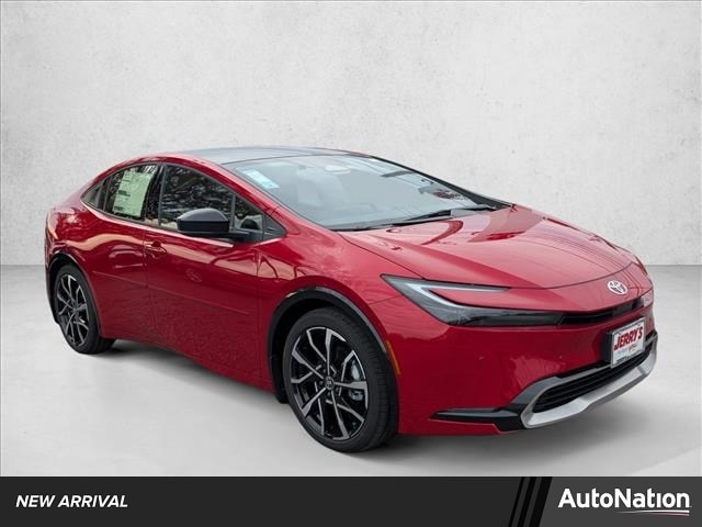 2026 Toyota Prius XSE Premium's photo