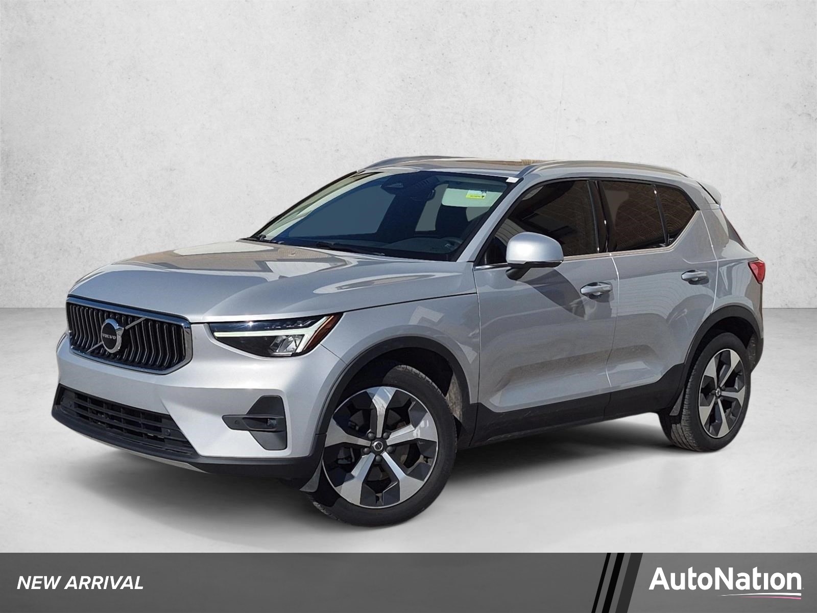 2023 Volvo XC40