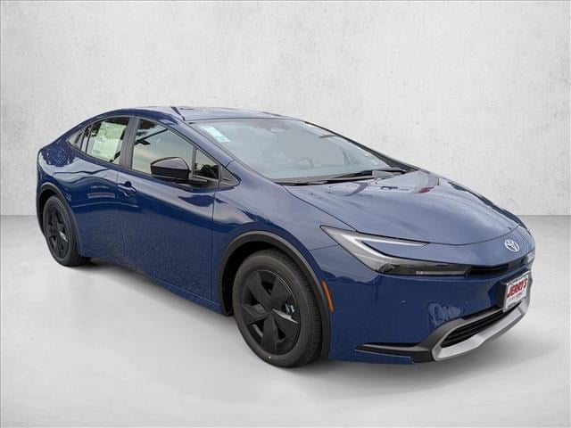 2026 Toyota Prius SE's photo