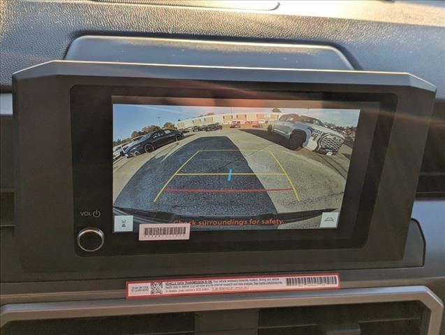 2025 Toyota Tacoma SR5 - Photo 23