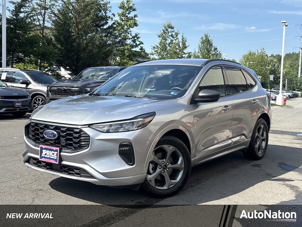 Used 2024 Ford Escape ST-Line Sport Utility