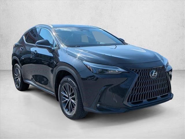 2022 Lexus NX 350's photo