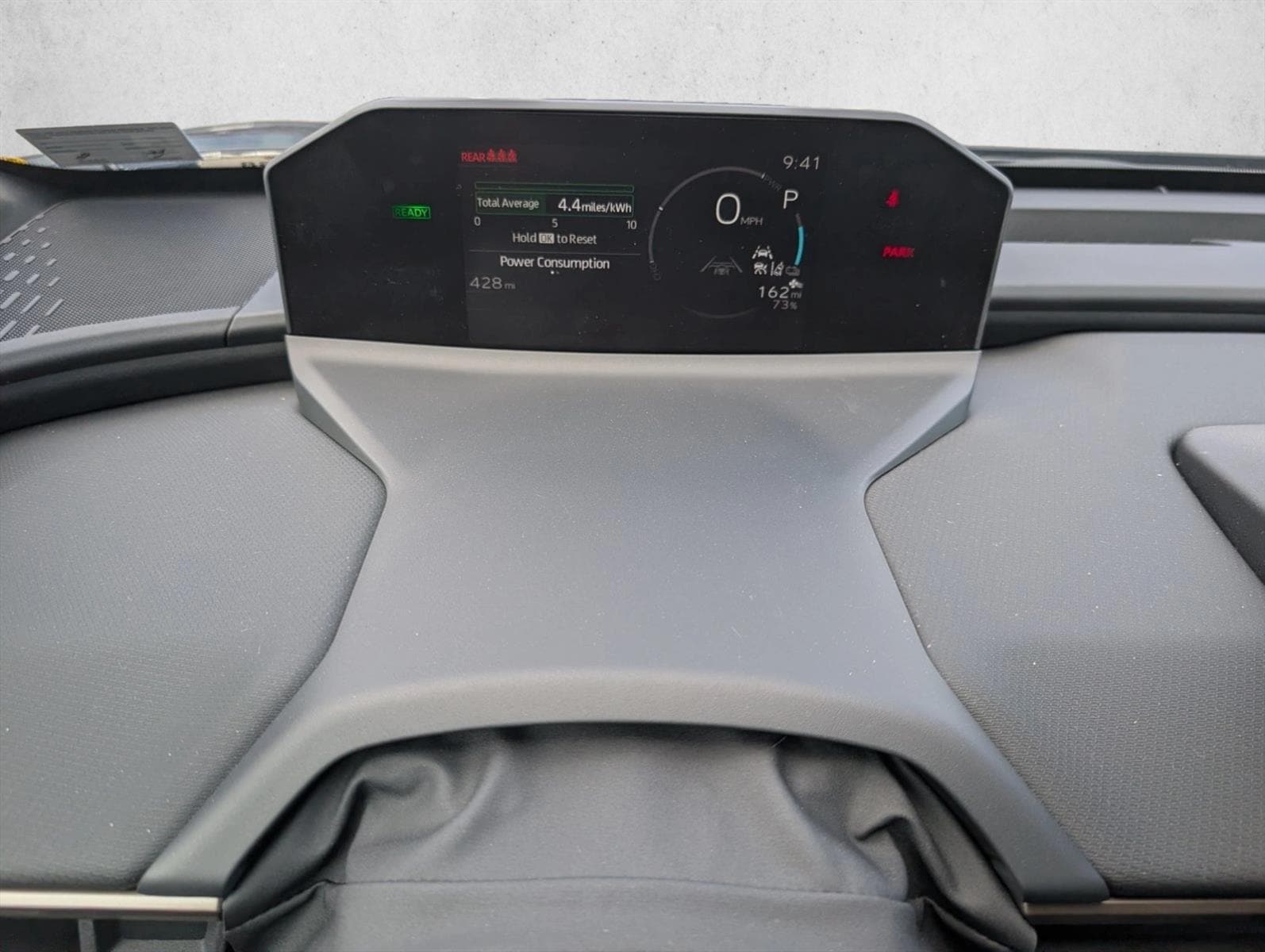 2026 Toyota bZ XLE - Photo 10