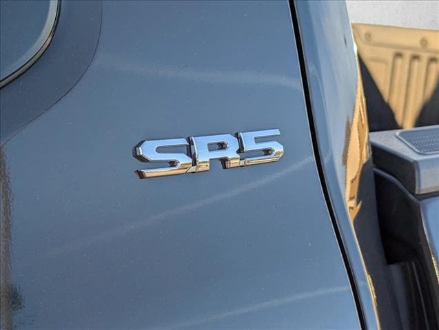 2025 Toyota Tacoma SR5 - Photo 6
