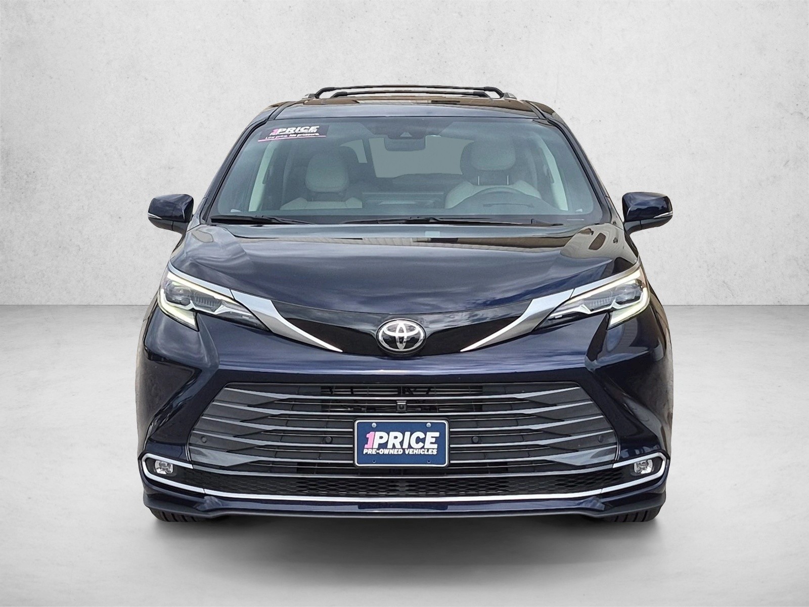 Used 2026 Toyota Sienna Platinum Mini-van Passenger