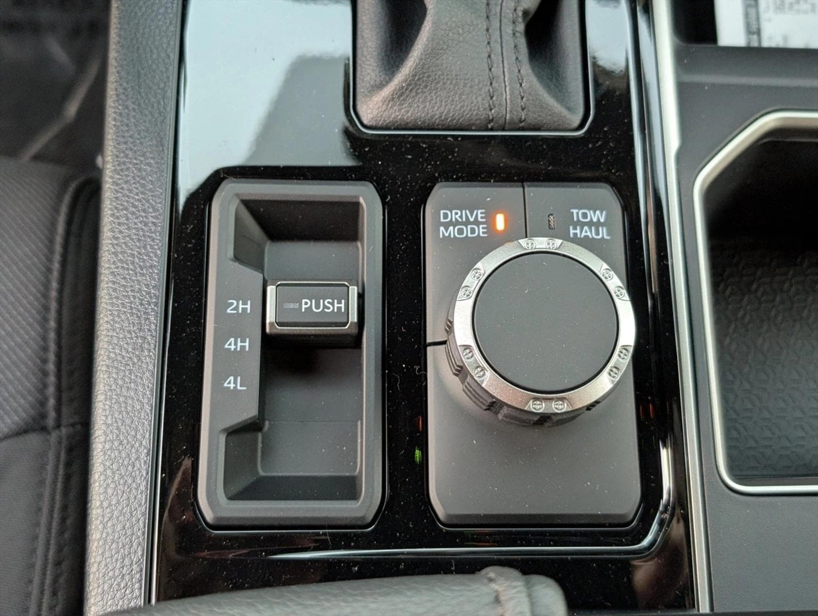 2026 Toyota Tundra SR5 - Photo 21