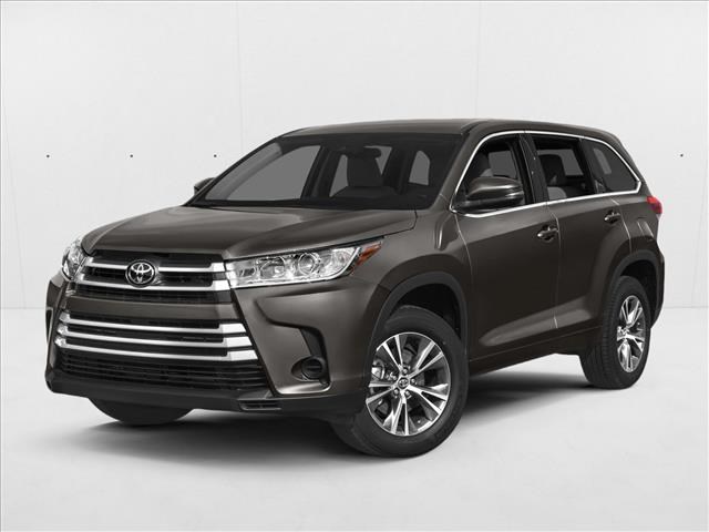 Used 2019 Toyota Highlander LE Sport Utility