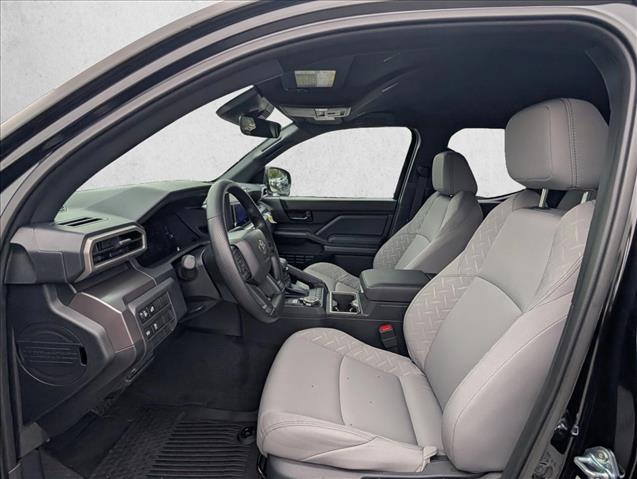 2025 Toyota Tacoma SR5 - Photo 10