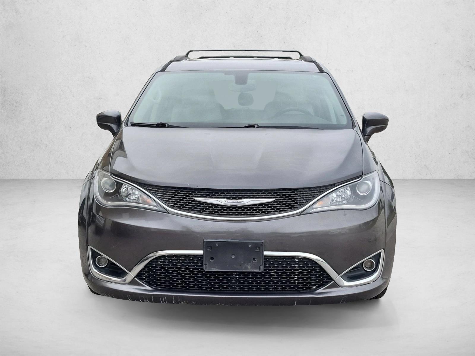 Used 2017 Chrysler Pacifica Touring-L with VIN 2C4RC1BGXHR759724 for sale in Nottingham, MD