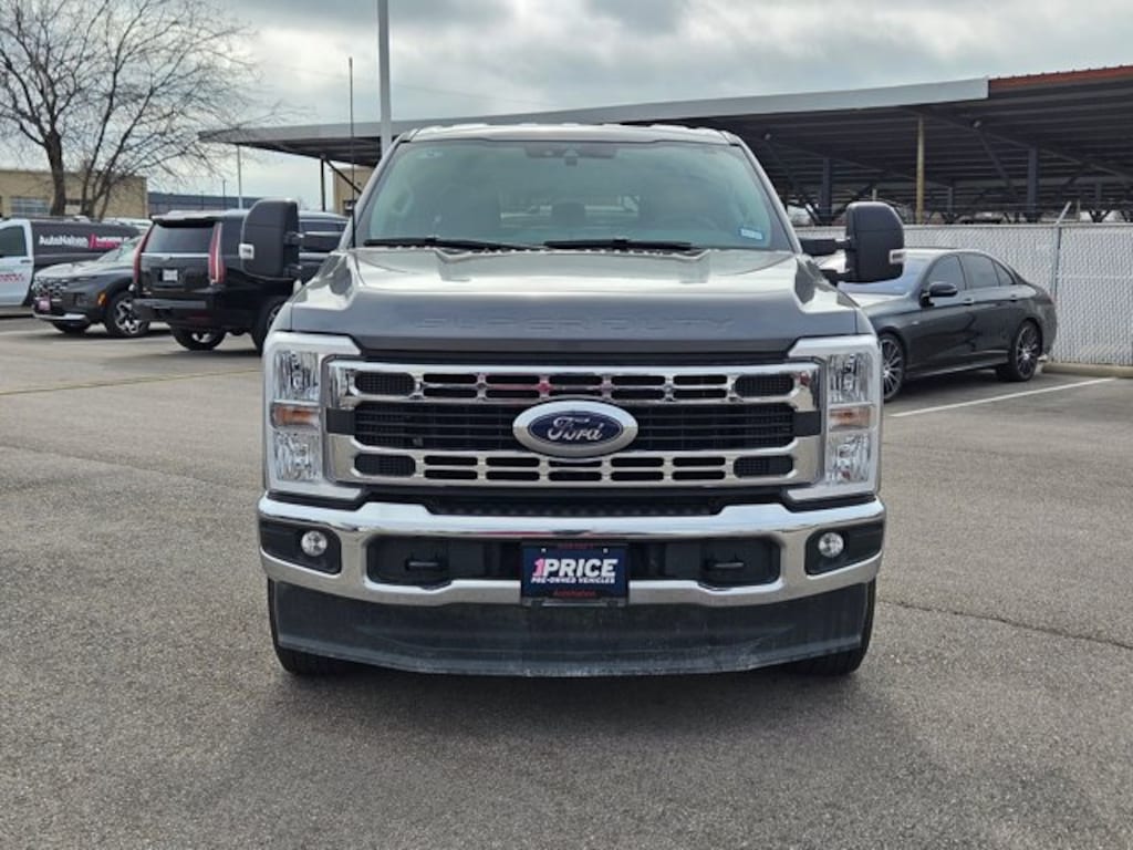 Used 2025 Ford Super Duty F-250 SRW XLT Crew Cab Pickup