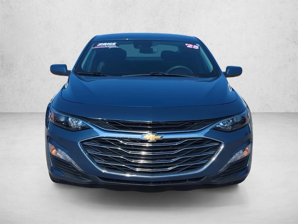 Used 2025 Chevrolet Malibu LT 4dr Car