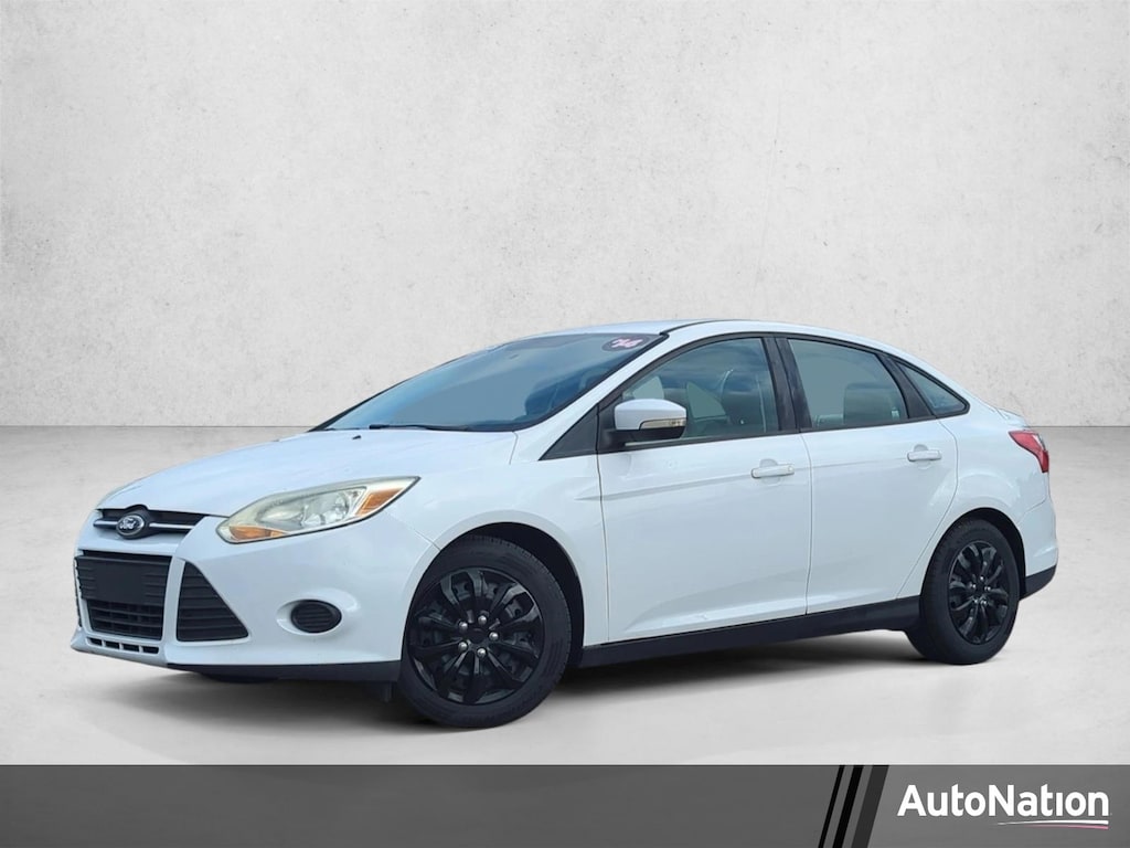 Used 2014 Ford Focus SE 4dr Car