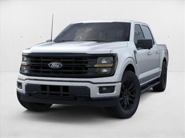 2025 Ford F-150 XLT photo 2