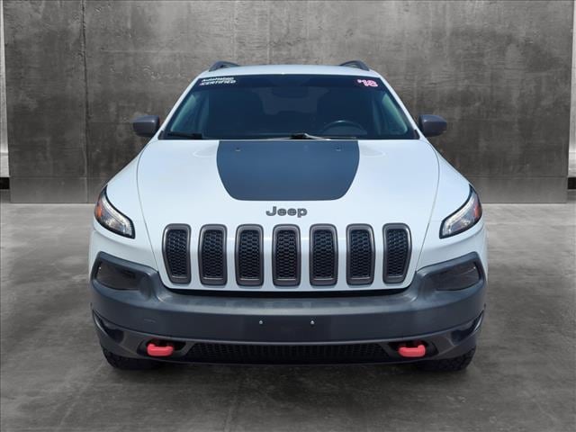 Used 2018 Jeep Cherokee Trailhawk with VIN 1C4PJMBB6JD569172 for sale in Memphis, TN