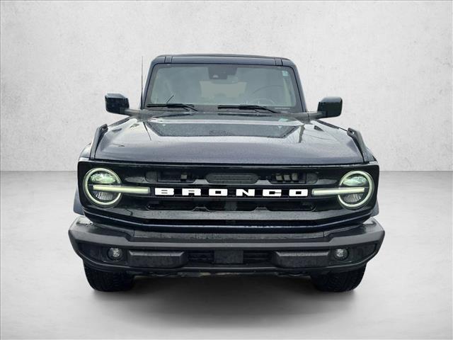 2021 Ford Bronco Outer Banks photo 2