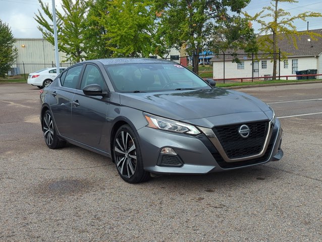 2022 Nissan Altima 2.5 SR photo 3