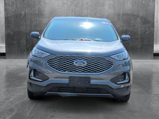 2024 Ford Edge SEL Sport photo 2
