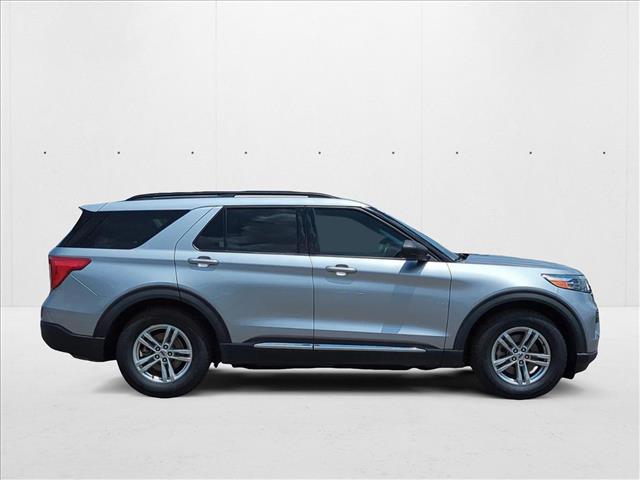 2022 Ford Explorer XLT photo 4