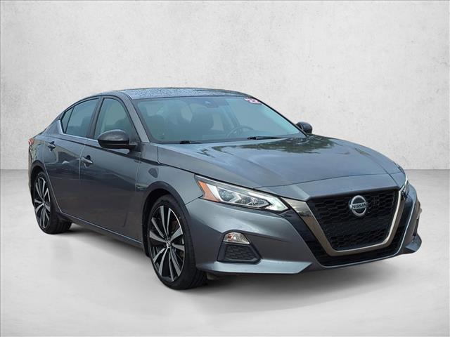 2022 Nissan Altima 2.5 SR photo 3