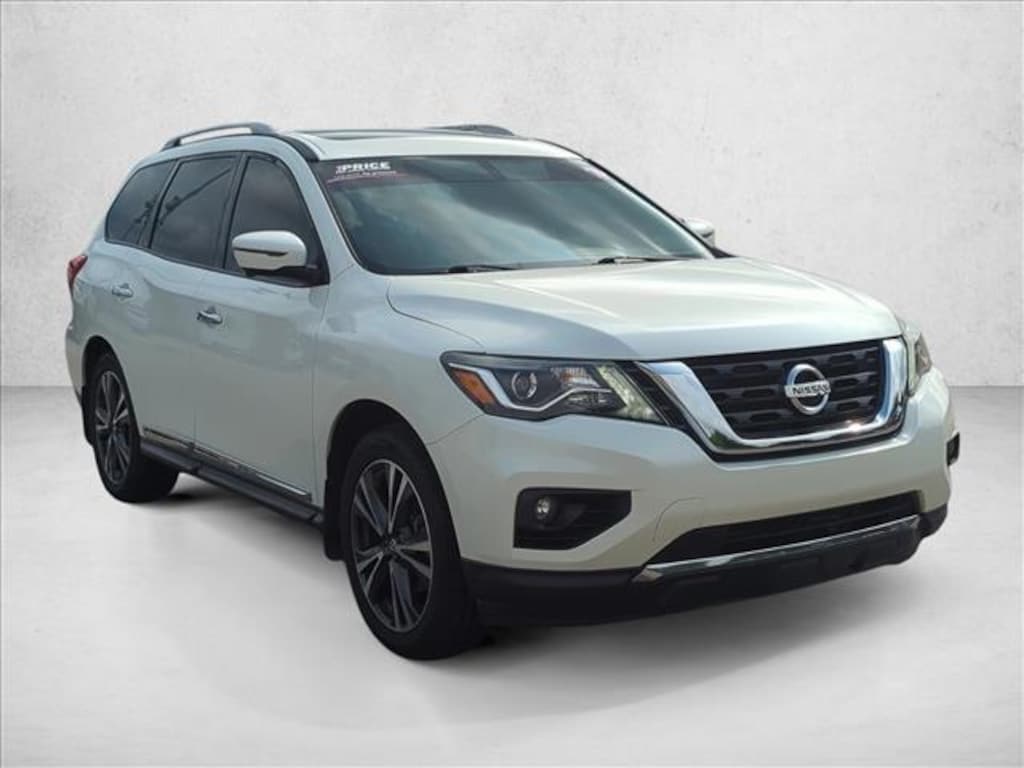 Used 2017 Nissan Pathfinder Platinum Sport Utility