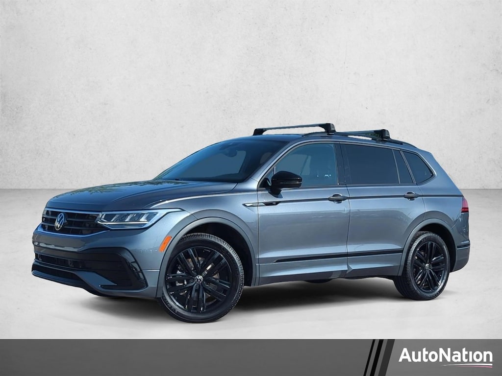 Used 2022 Volkswagen Tiguan SE R-Line Black Sport Utility