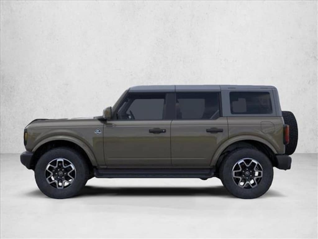 New 2026 Ford Bronco Outer Banks SUV