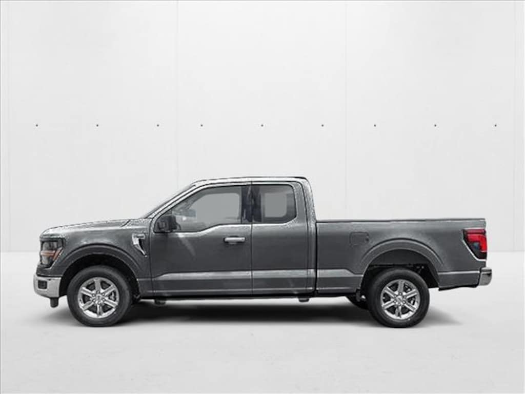 New 2025 Ford F-150 XLT Truck SuperCrew Cab