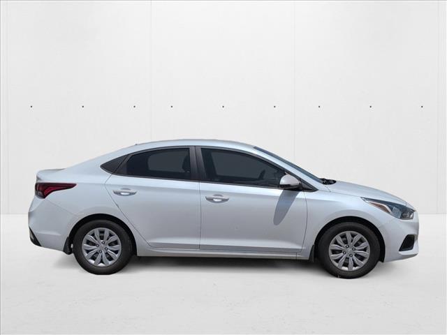 2021 Hyundai Accent SE photo 4