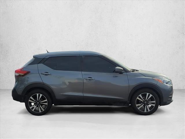2020 Nissan Kicks SV photo 4