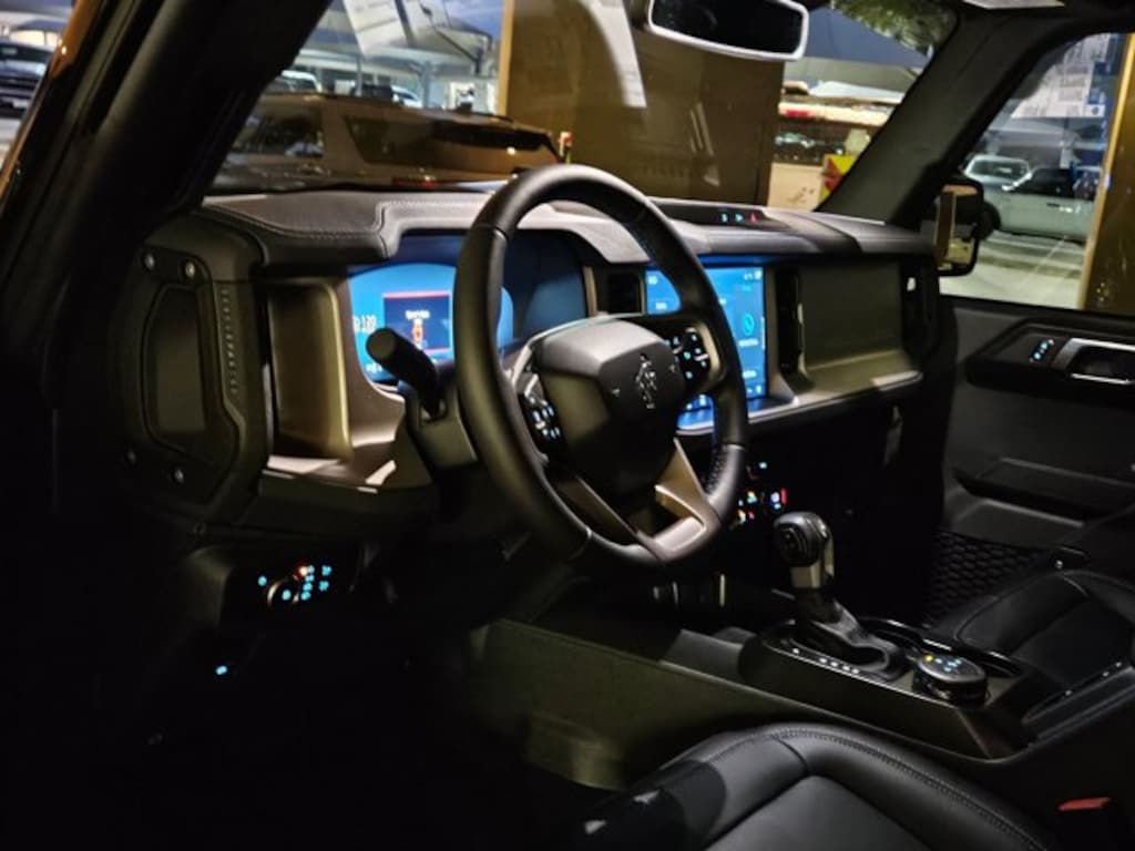 New 2025 Ford Bronco Outer Banks SUV