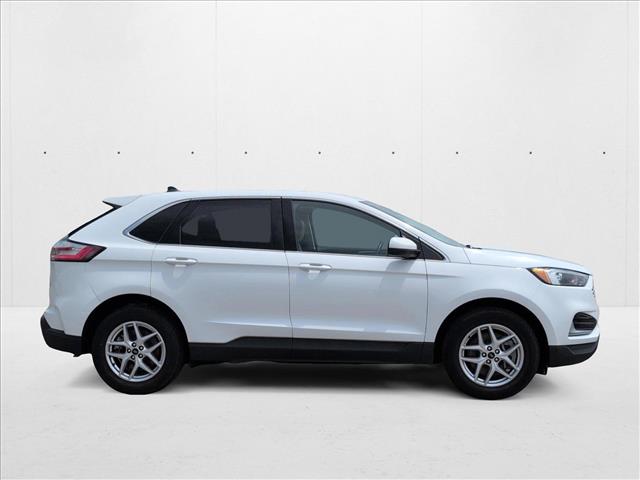 2024 Ford Edge SEL Sport photo 4