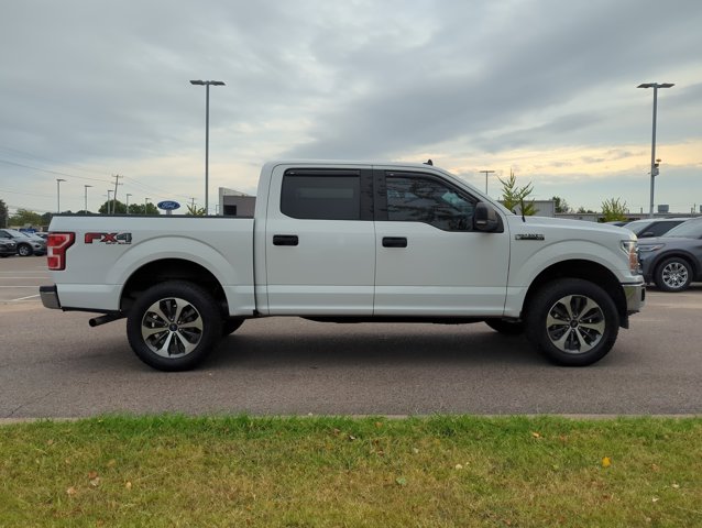2019 Ford F-150 XLT photo 4