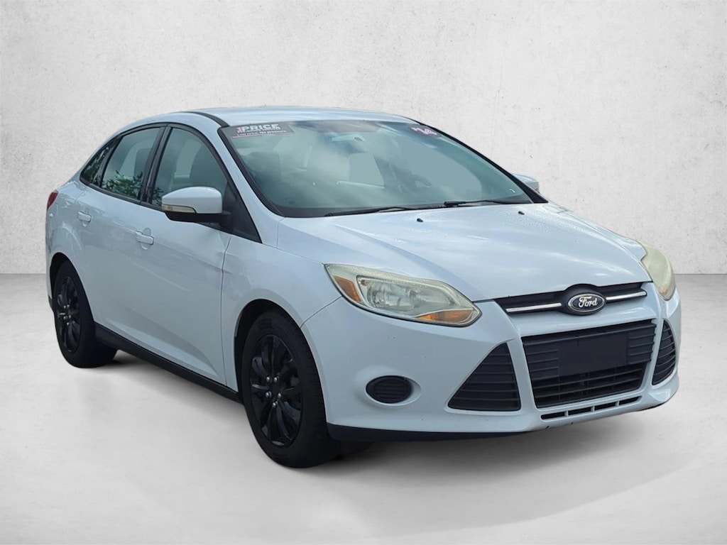 Used 2014 Ford Focus SE 4dr Car