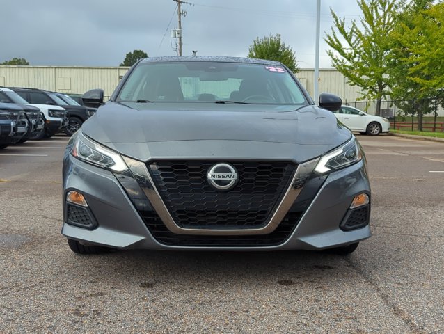 2022 Nissan Altima 2.5 SR photo 2