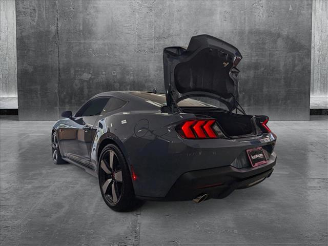 2025 Ford Mustang GT Premium photo 2