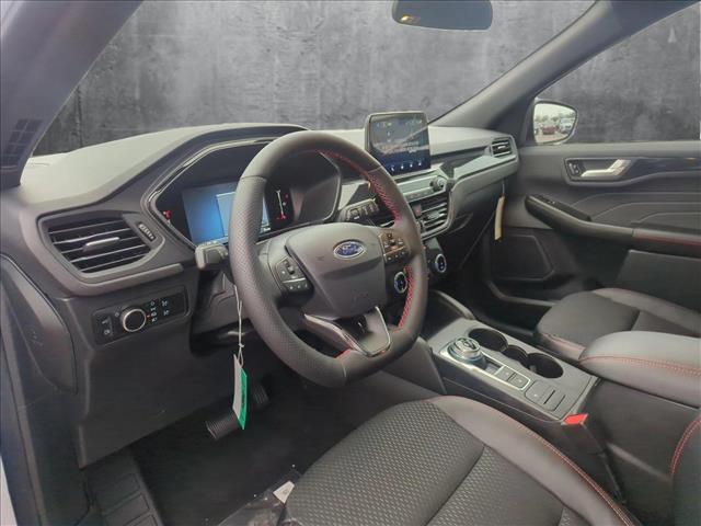 2025 Ford Escape ST-Line photo 3