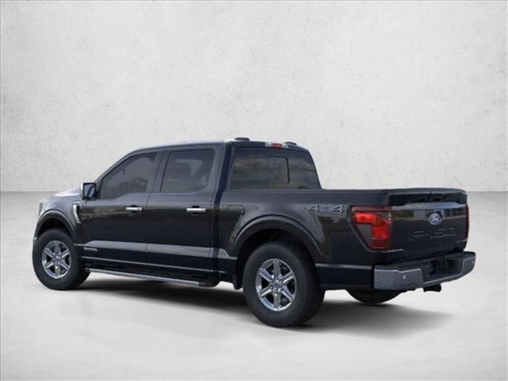 New 2025 Ford F-150 XLT Truck SuperCrew Cab
