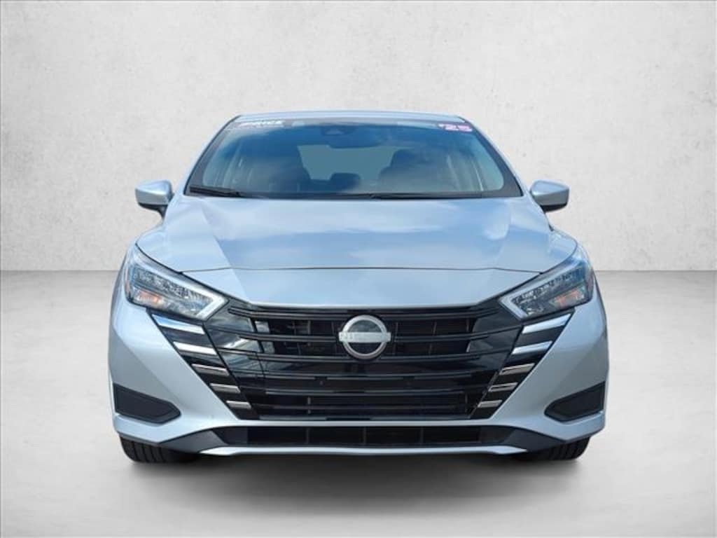 Used 2025 Nissan Versa SV 4dr Car